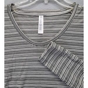 Athleta Womens Top Cloudlight Stratus Striped Black Beige Long Sleeve Size Small
